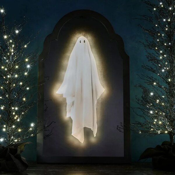 Halloween Ghost Mirror Night Light – Spooky Hologram Home Decor