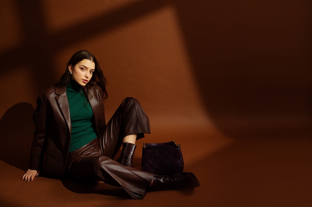 Women fashion wear